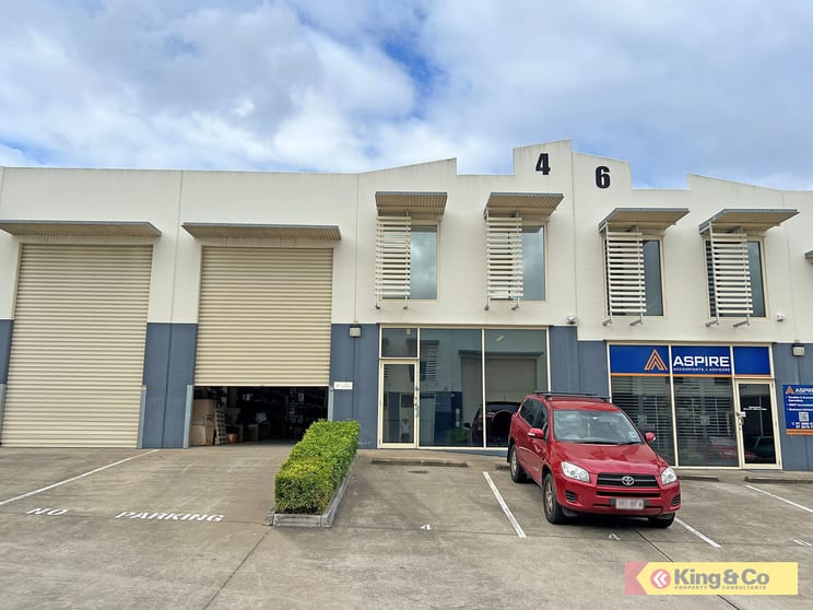Click to view all images 4/15 Corporate Place Hillcrest QLD 4118 - Image 2