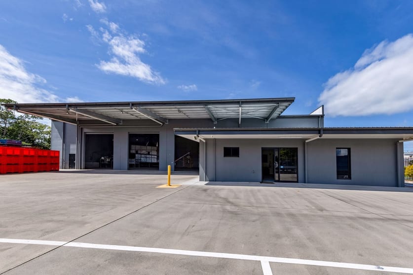 Click to view all images 14 Ponzo Street Woree QLD 4868 - Image 2