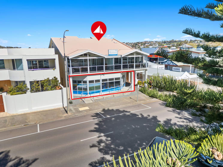 1/100 Tasman Terrace Port Lincoln SA 5606 - Image 1