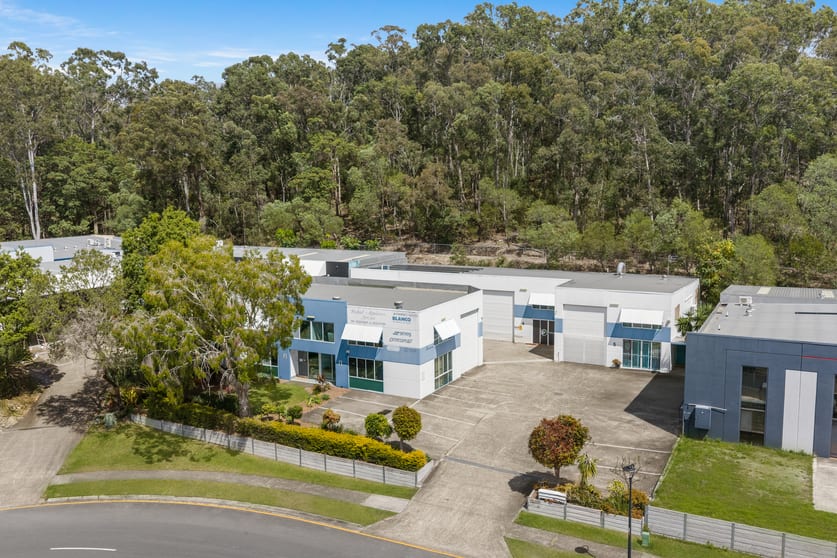 2/13 Leda Drive Burleigh Heads QLD 4220 - Image 1