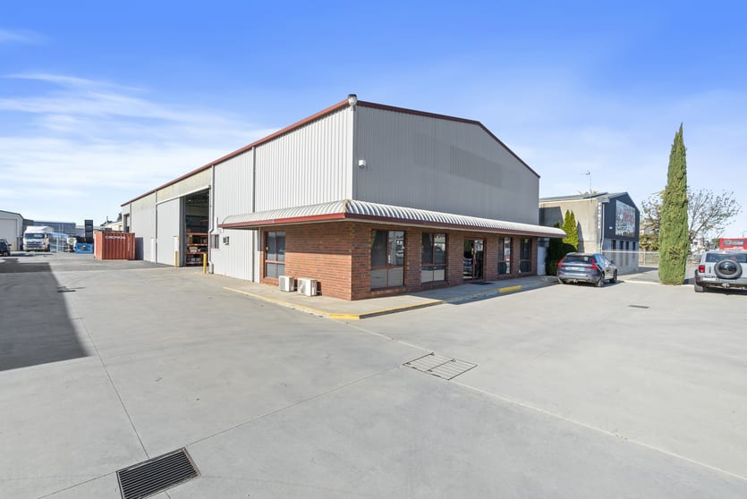 77 Drummond Road Shepparton VIC 3630 - Image 1