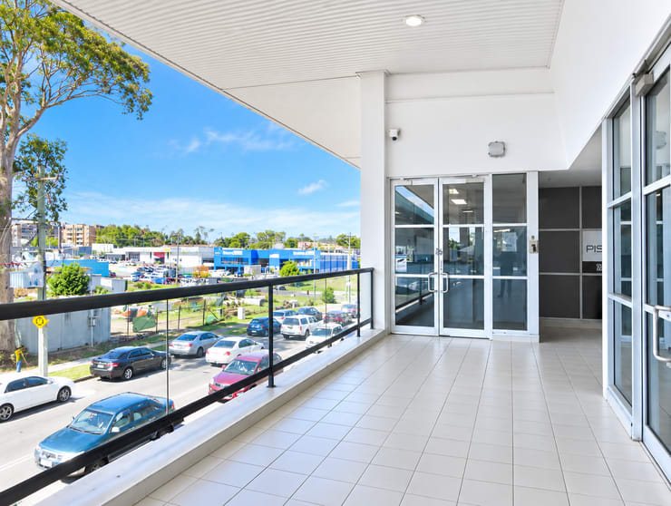 Click to view all images 10/18 Third Avenue Blacktown NSW 2148 - Image 3
