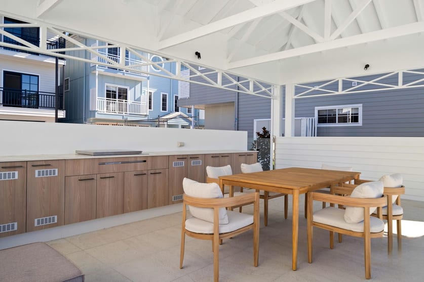 Click to view all images Mcdowall QLD 4053 - Image 2