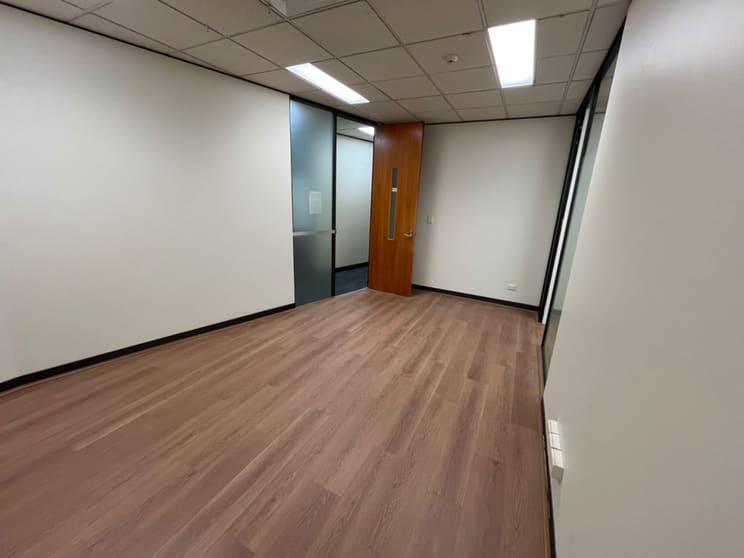 Click to view all images SUSSEX STREET Sydney NSW 2000 - Image 2