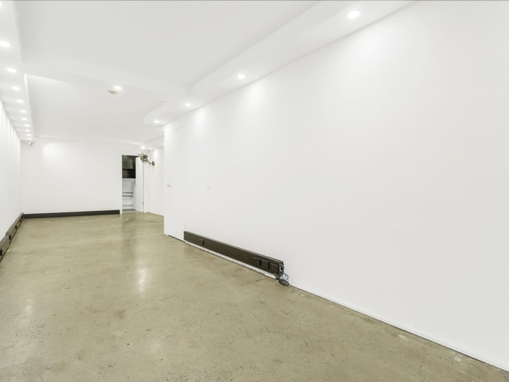 Click to view all images 2/238 Palmer Street Darlinghurst NSW 2010 - Image 3
