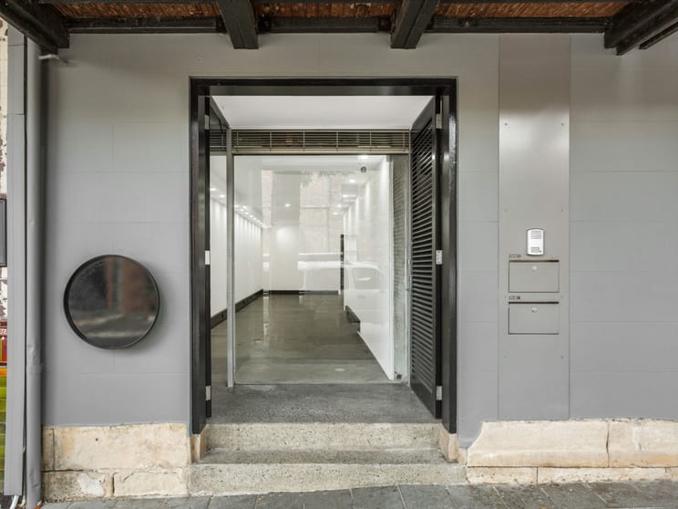 Click to view all images 2/238 Palmer Street Darlinghurst NSW 2010 - Image 1