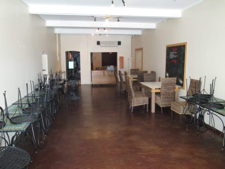 Click to view all images Shop 2/55 Spence Street Cairns QLD 4870 - Image 1