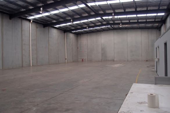 Click to view all images 129 Williams Road Dandenong VIC 3175 - Image 3