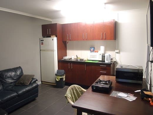 Click to view all images 4/52 Dingley Avenue Dandenong VIC 3175 - Image 3