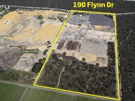 190 Flynn Dr Neerabup WA 6031 - Image 2