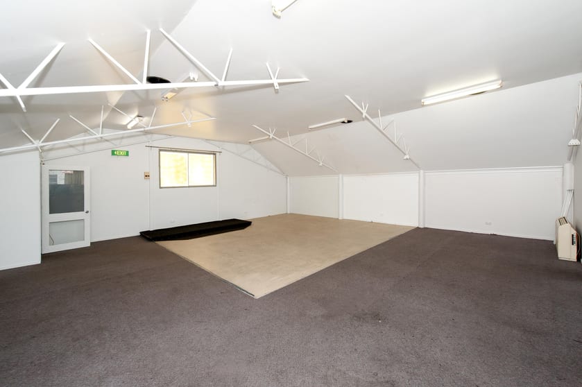 Click to view all images 3a Byrnes Street Botany NSW 2019 - Image 3