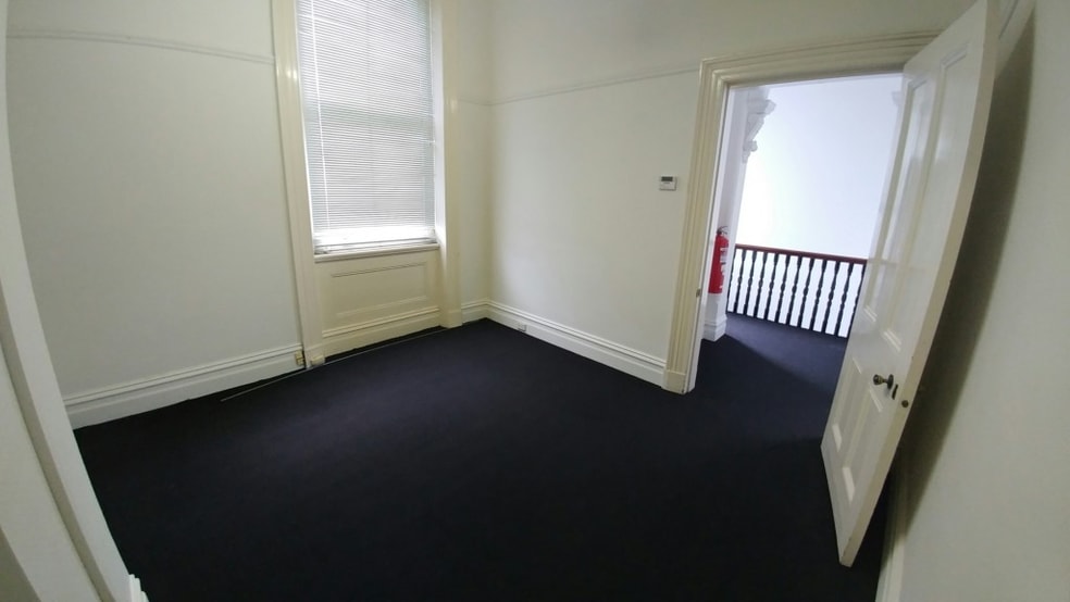 1/281 Bay Street Brighton VIC 3186 - Image 3