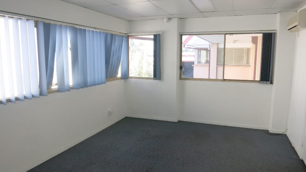 Click to view all images Geebung QLD 4034 - Image 2