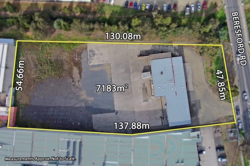 Click to view all images 165 Beresford Road Lilydale VIC 3140 - Image 3
