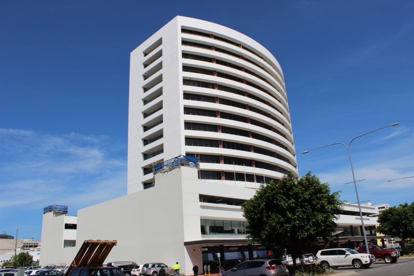 Click to view all images 1/15 Lake Street Cairns City QLD 4870 - Image 1
