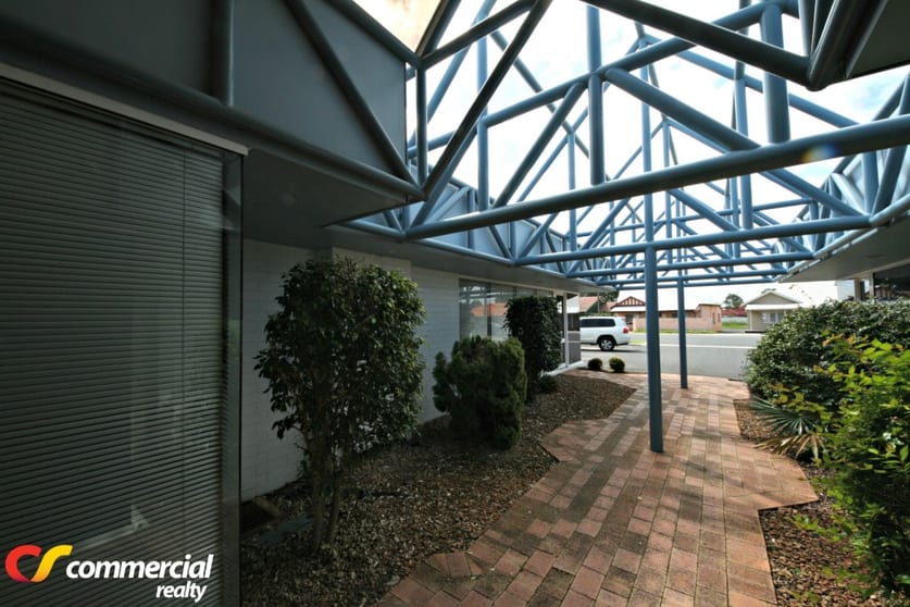 Click to view all images Unit 5/30 Forrest Avenue South Bunbury WA 6230 - Image 3