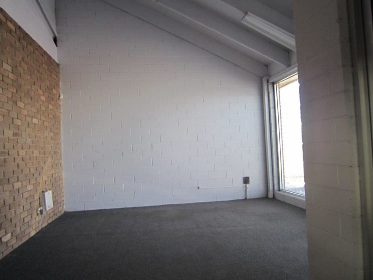 Click to view all images 27 Graham Road Clayton South VIC 3169 - Image 3