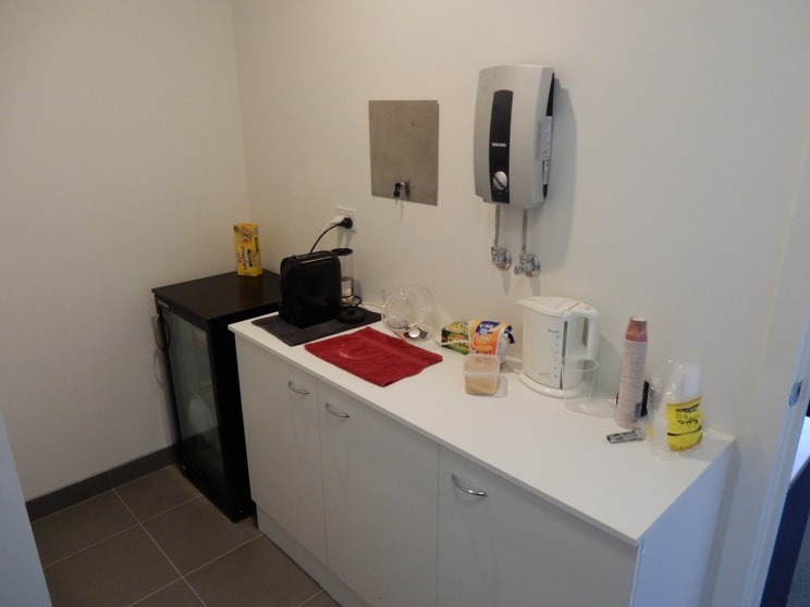Click to view all images 197A Waverly Road Malvern East VIC 3145 - Image 3