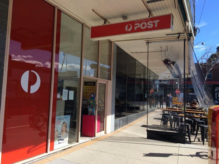 Click to view all images 4/8 Station Street Moorabbin VIC 3189 - Image 1