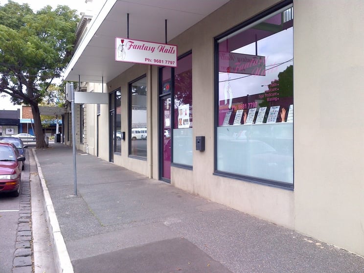 Click to view all images 2/285 Bay Street Port Melbourne VIC 3207 - Image 3