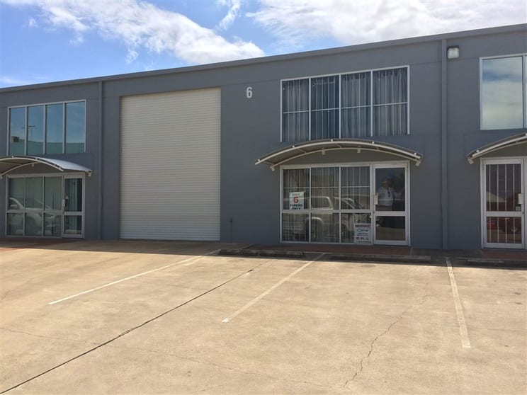 6/4 Pinacle Street Brendale QLD 4500 - Image 1