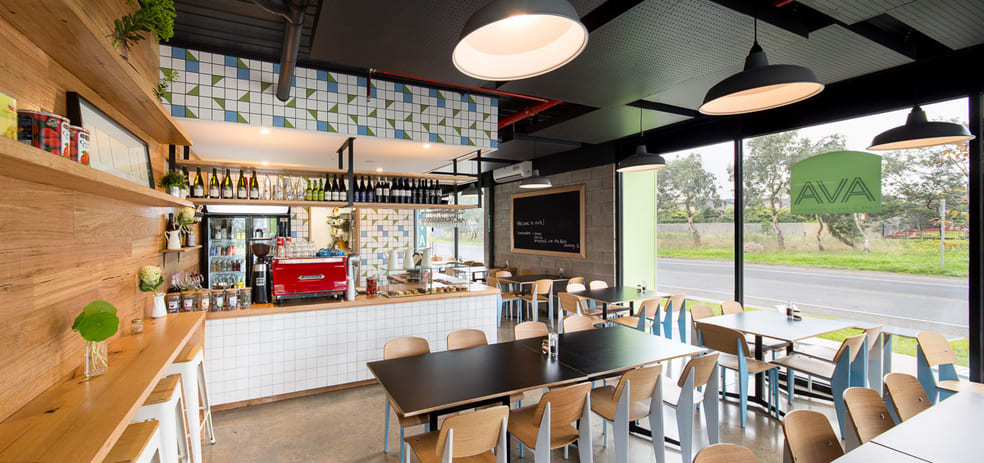 Click to view all images 40 Bush Boulevard Mill Park VIC 3082 - Image 3