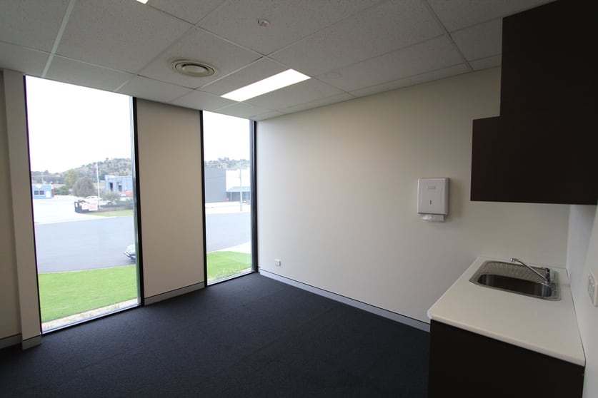2/3 Ball Place Wagga Wagga NSW 2650 - Image 3