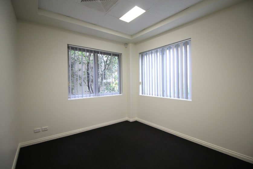 Click to view all images 5/162 Hume Street East Toowoomba QLD 4350 - Image 3
