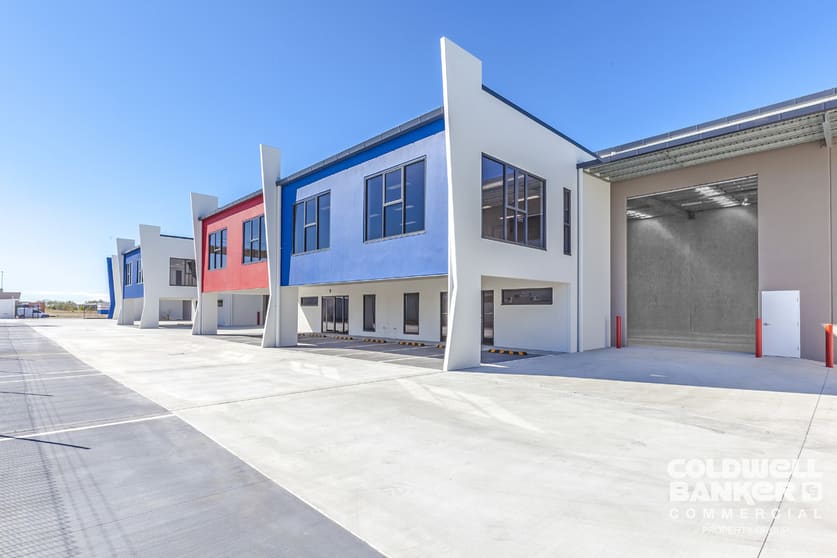 Click to view all images Yatala QLD 4207 - Image 1