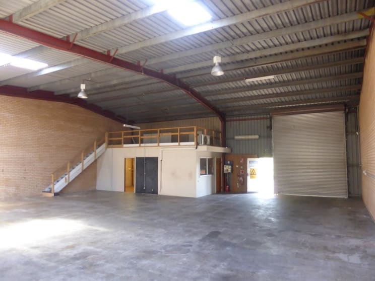 2/37-39 Douglas Mawson Road Dubbo NSW 2830 - Image 3