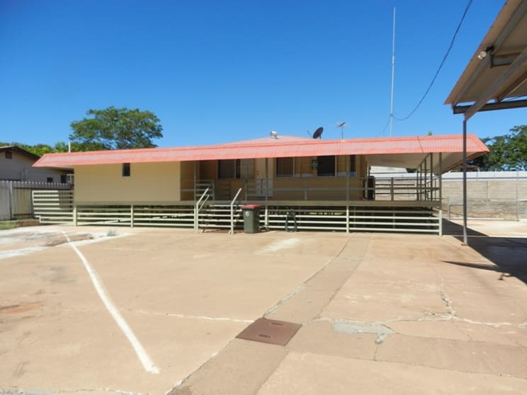 8 Deighton Street Mount Isa QLD 4825 - Image 3