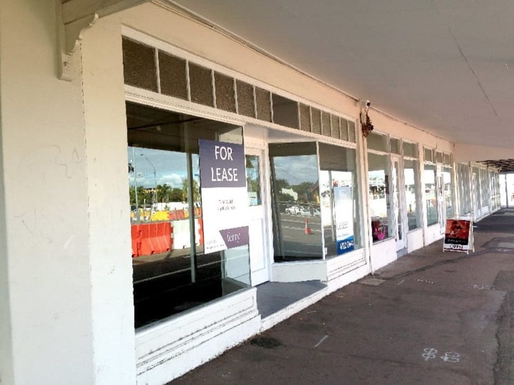 15 Ingham Road West End QLD 4810 - Image 2