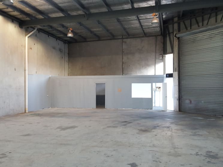6/21 Lindaway Place Tullamarine VIC 3043 - Image 2