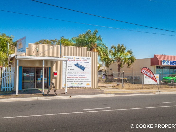 Click to view all images 76 High Street Berserker QLD 4701 - Image 2