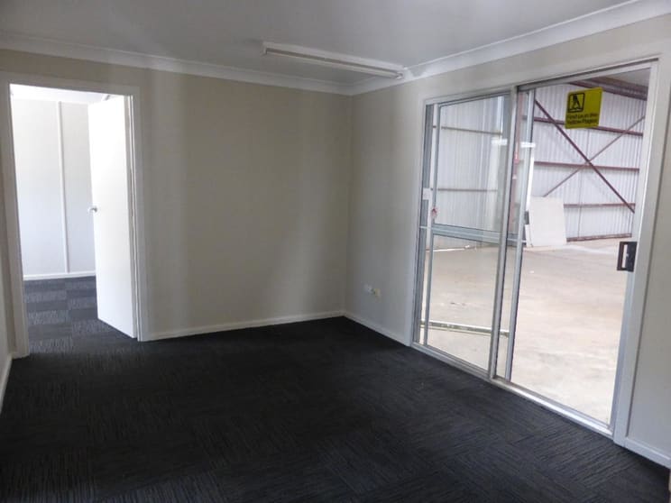 11 Douglas Mawson Road Dubbo NSW 2830 - Image 3