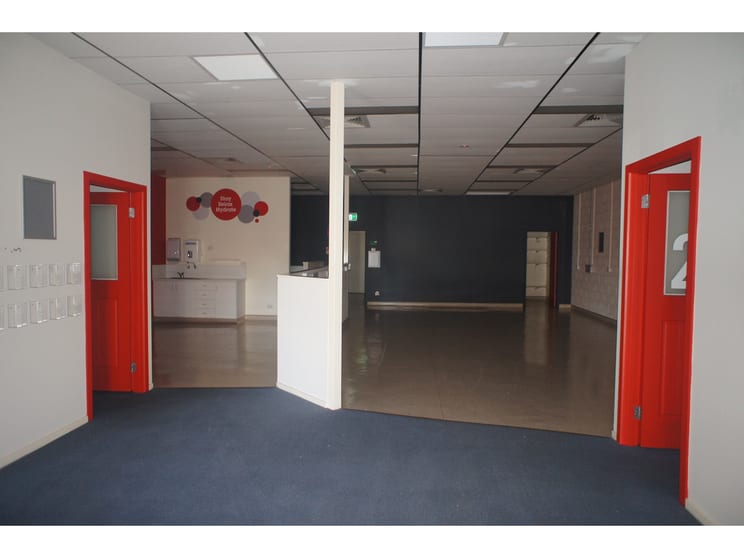 50 McLachlan Street, Horsham VIC 3400 - Image 2