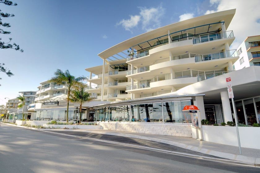Click to view all images 3/10 Leeding Terrace Caloundra QLD 4551 - Image 2