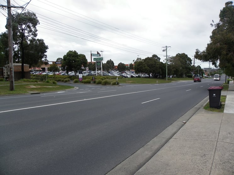 Click to view all images 1/189 Jells Road Wheelers Hill VIC 3150 - Image 3
