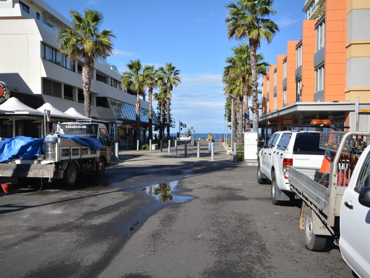 Click to view all images 76 Gould Street Bondi Beach NSW 2026 - Image 3