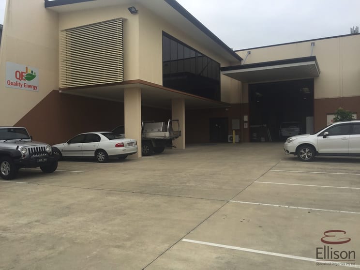 Click to view all images 1/15 Commerce Circuit Yatala QLD 4207 - Image 1