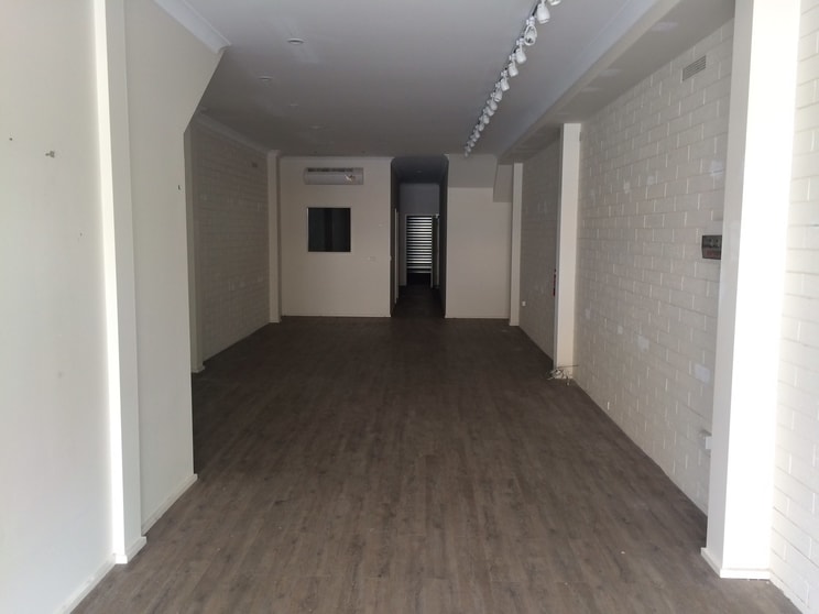Click to view all images 211 High Street Northcote VIC 3070 - Image 1