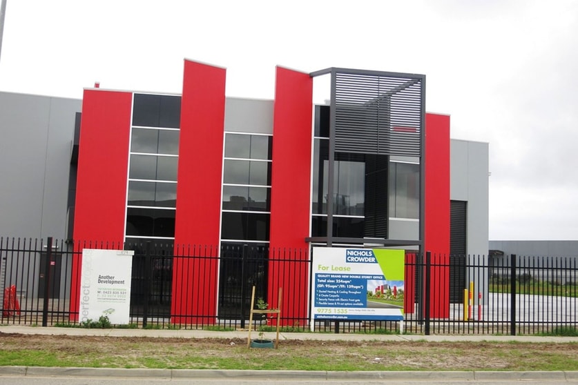 Click to view all images 2/109 Frankston Gardens Drive Carrum Downs VIC 3201 - Image 1