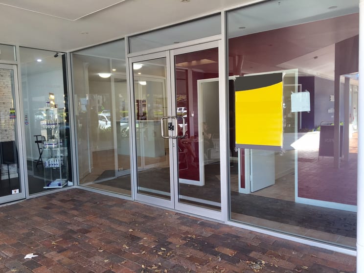 Click to view all images 3&4/160 Racecourse Road Ascot QLD 4007 - Image 1