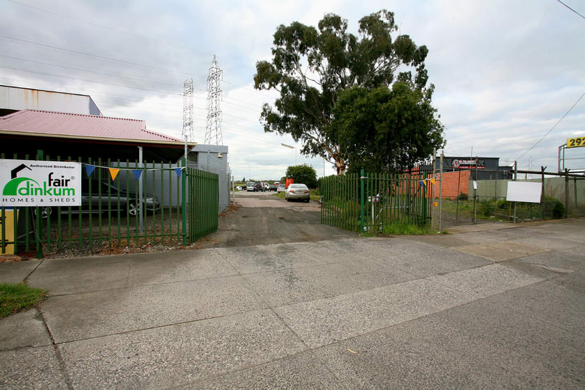 Area 3/298 Mahoneys Road Thomastown VIC 3074 - Image 1