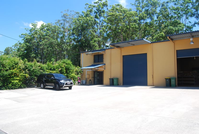 Click to view all images 2/90 Enterprise Street Kunda Park QLD 4556 - Image 1