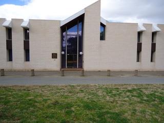 Click to view all images 16 Thesiger Court Deakin ACT 2600 - Image 1