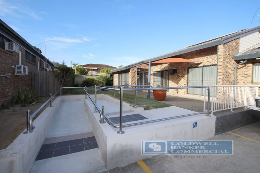 Click to view all images Springwood QLD 4127 - Image 2