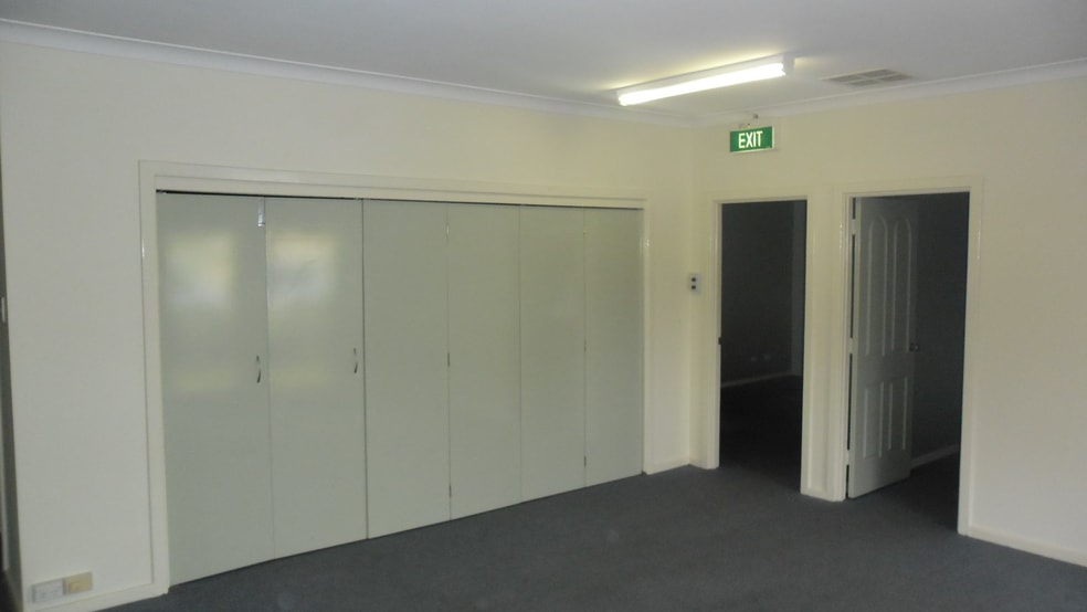 2/4 Tindale Street Mandurah WA 6210 - Image 2
