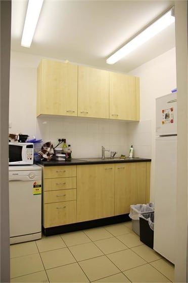 Click to view all images Unit 1/166 Pacific Highway North Sydney NSW 2060 - Image 2