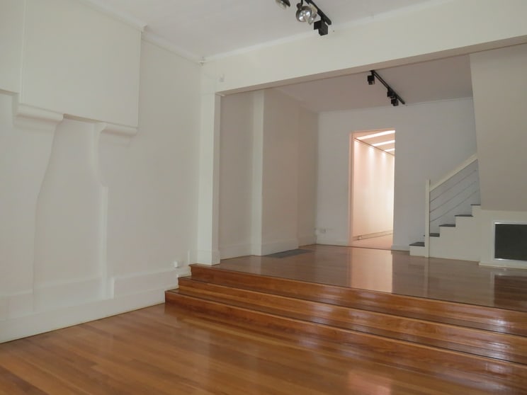 Click to view all images 53 Jersey Road Paddington NSW 2021 - Image 2